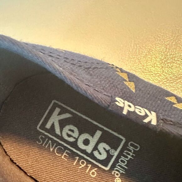Keds navy lace up sneakers with gold print. - Picture 2 of 7